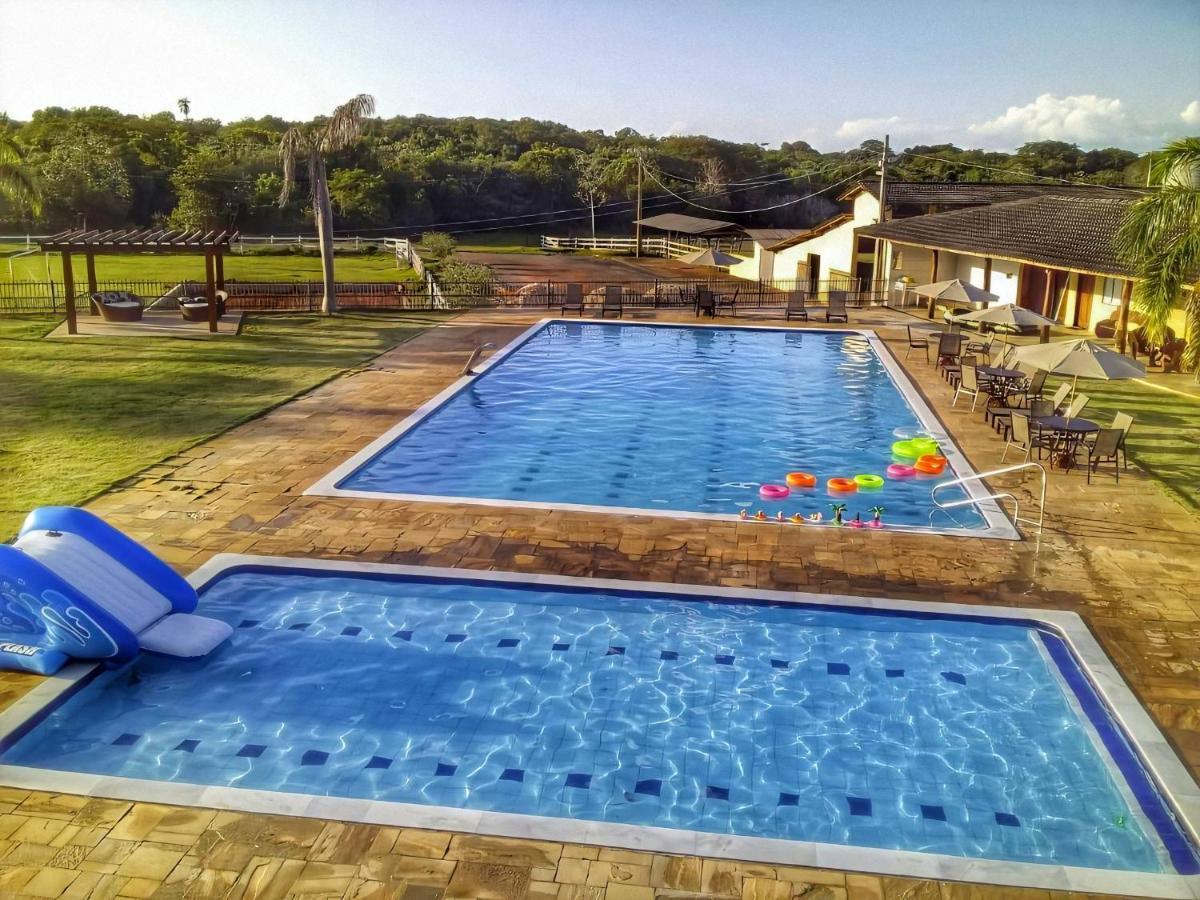 Pousada Haras Santa Rita Poconé Exterior foto